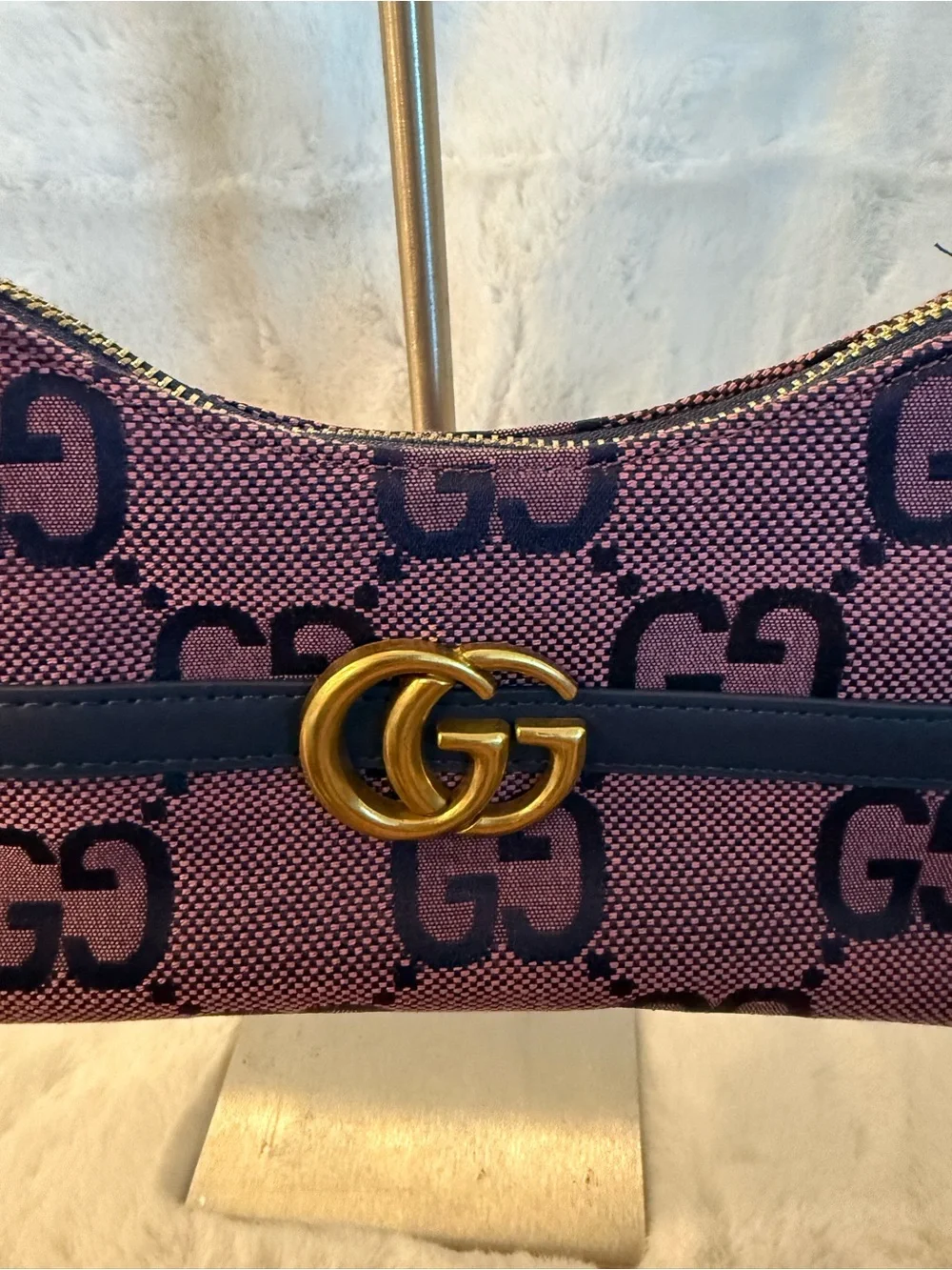 NWOT Source Unknown Purple Canvas Shoulder Bag with Navy Trim & Gold Hardware
